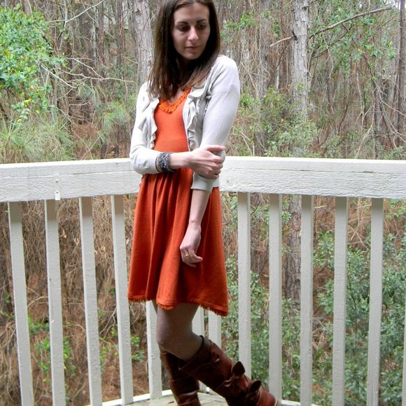 ANTHRO Isabella Sinclair Jacinth Sweater Dress Dark Orange Ruffles - Picture 5 of 13